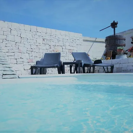 Quei Trulli Divini Locorotondo