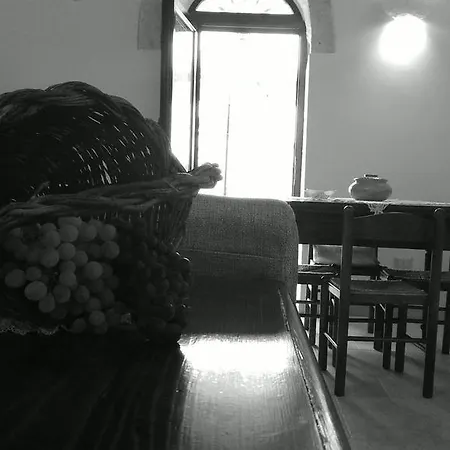 Quei Trulli Divini * Locorotondo