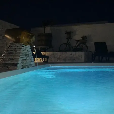 Quei Trulli Divini Locorotondo