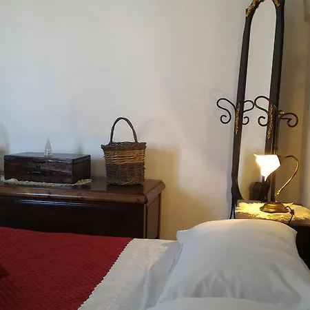 Quei Trulli Divini * Locorotondo